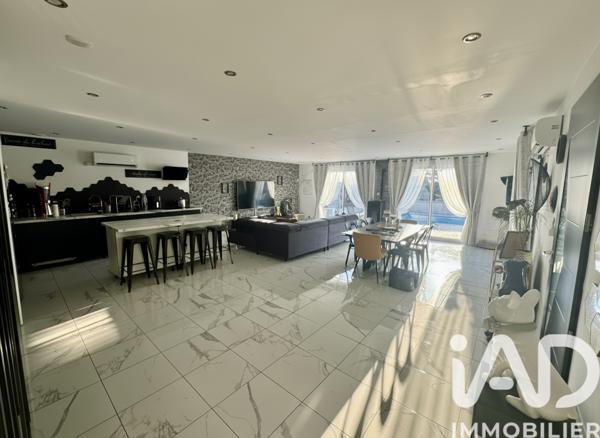 Maison à vendre 6 pièces 145 m² Pont-sur-Yonne