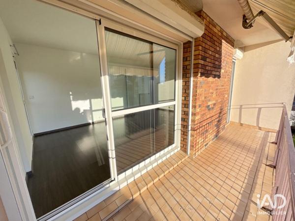 Location appartement 2 pièces 54 m² Maurepas