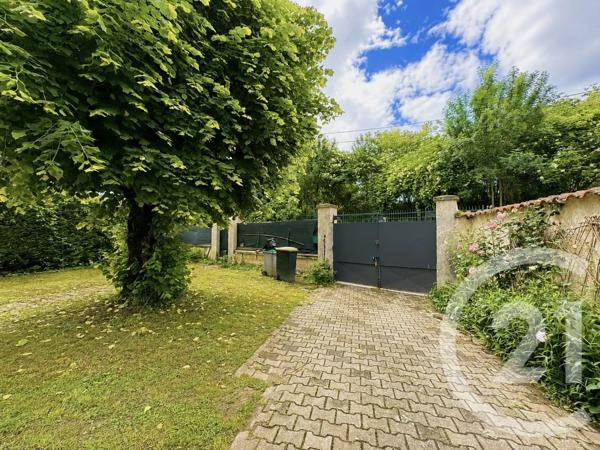 Maison à vendre  3 pièces - 77,87 m 2   VENISSIEUX  - 69