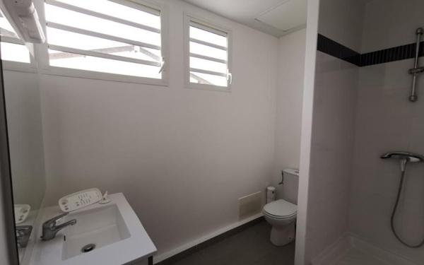 Maison à vendre    4 pièces •  Macouria