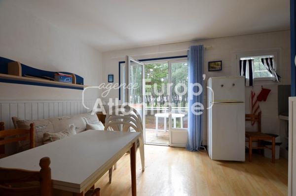 STUDIO avec Balcon Vue Mer et Pinède - LA PALMYRE