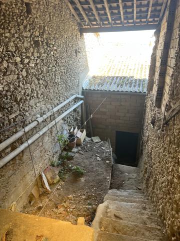 Villesiscle (11150) EXCLUSIVITE - VILLESISCLE - MAISON DE VILLAGE + GRAND GARAGE + COUR INTERIEURE + JARDIN NON ATTENANT