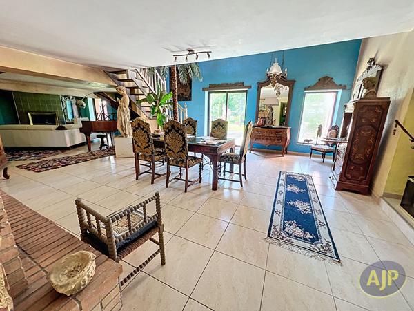 Vente maison Le May Sur Evre : 374 000 € - AJP Immobilier Saint-Macaire-en-Mauges