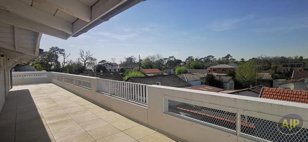 Vente appartement Lanton : 514 800 € - AJP Immobilier Andernos les Bains