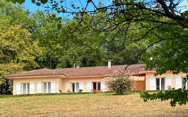 Maison à vendre    6 pièces • 173 m2 Périgueux