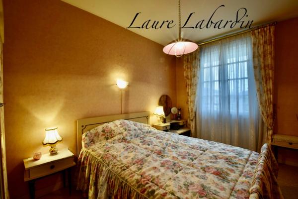 Maison à vendre à Tonneins, 117m2, 3 chambres, cours extérieures