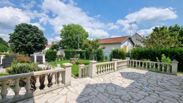 Maison à vendre    8 pièces • 171 m2 L'Isle-Adam