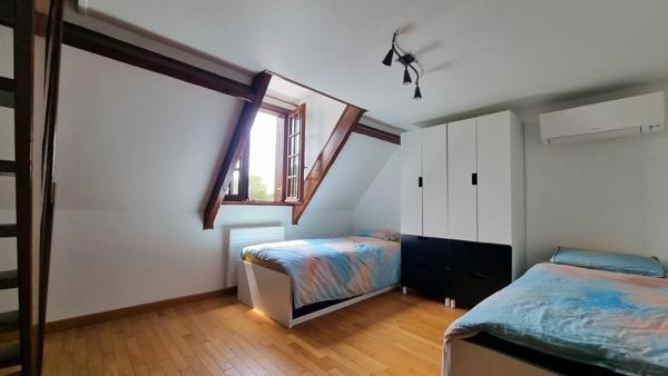 Maison à vendre    8 pièces • 171 m2 L'Isle-Adam