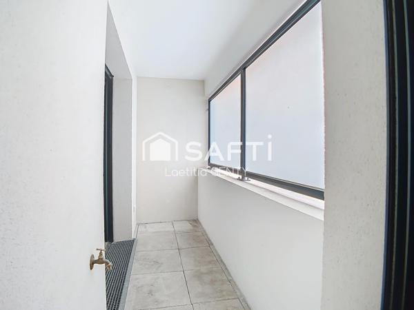 COLOMBES HYPER-CENTRE – 2 PIÈCES RÉCENT AVEC LOGGIA