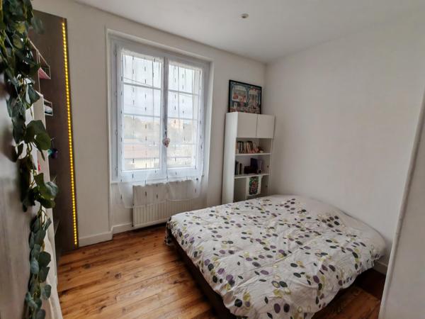 Séduisante maison des années 1940 - 3 chambres