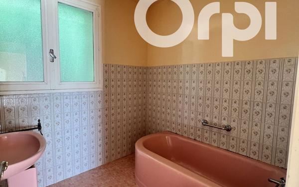 Maison à vendre    4 pièces •  Chassiers