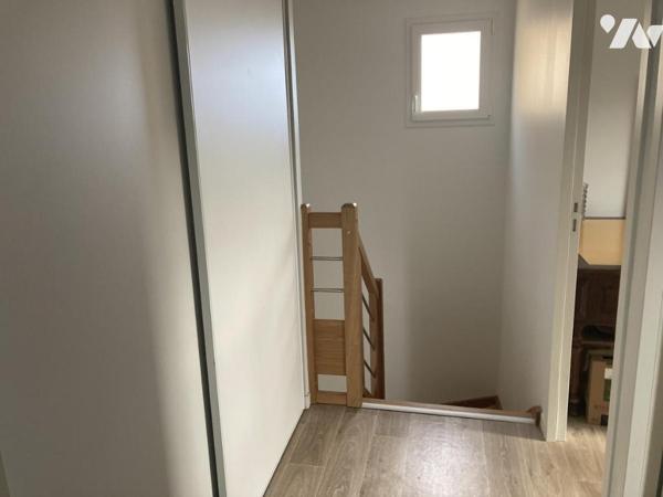 Dans petite résidence confortable maison comtemporaine proche commodités