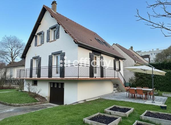 Maison 4 pièces - 127 m² Exclusivité efficity