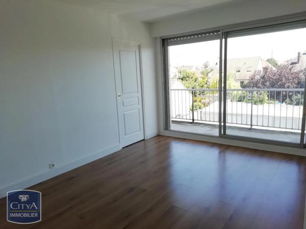 Appartement à louer 2 pièces 44.9m² Meaux (77100)