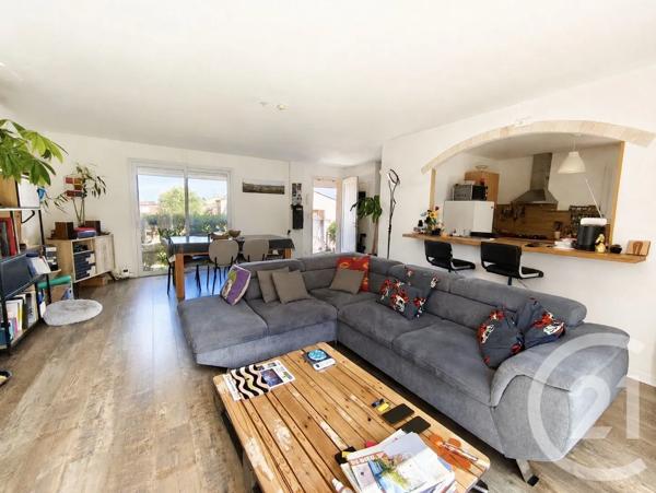 Maison à vendre  4 pièces - 93 m 2   NIMES  - 30