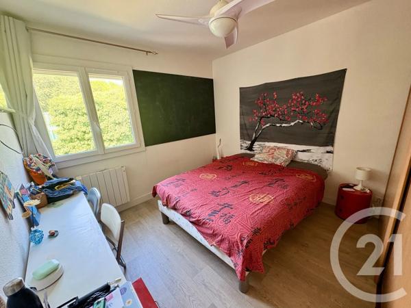 Maison à vendre  4 pièces - 93 m 2   NIMES  - 30