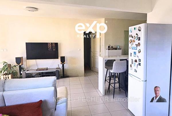 SAINT-DENIS / BELLEPIERRE/PROCHE CHU/T2 + Parking