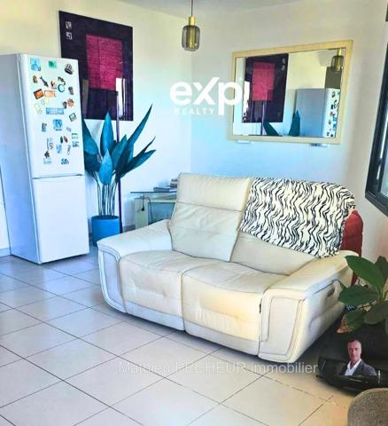 SAINT-DENIS / BELLEPIERRE/PROCHE CHU/T2 + Parking