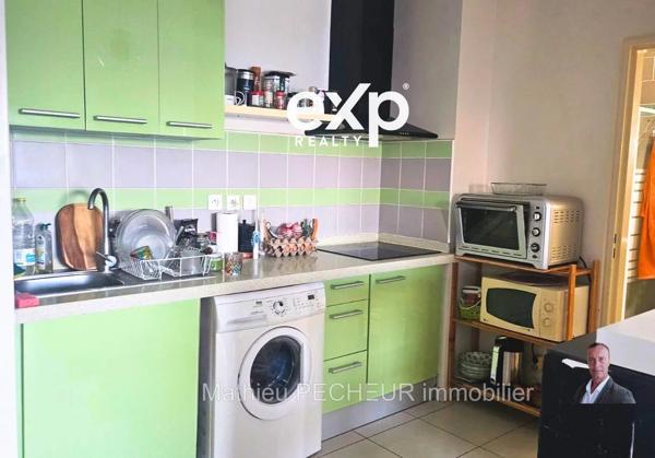 SAINT-DENIS / BELLEPIERRE/PROCHE CHU/T2 + Parking