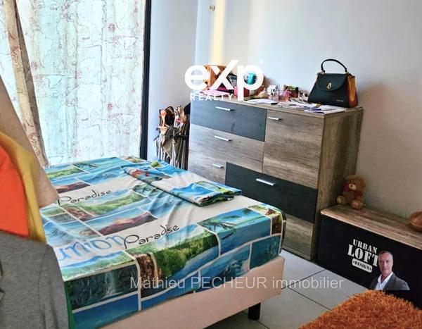 SAINT-DENIS / BELLEPIERRE/PROCHE CHU/T2 + Parking