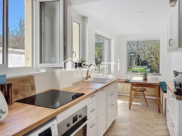 Maison familiale rénovée – 4 chambres – DPE C – Exposition Est/Ouest