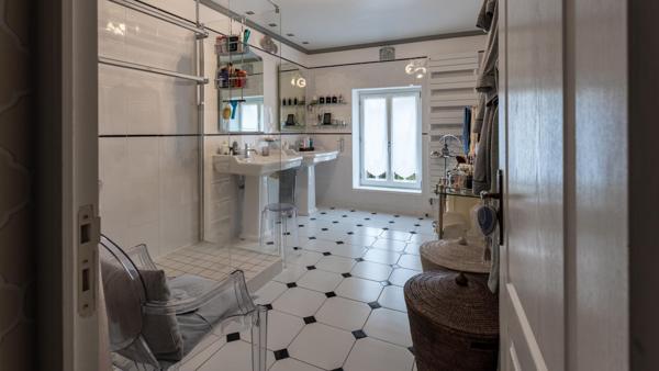 Magnifique demeure en pierre