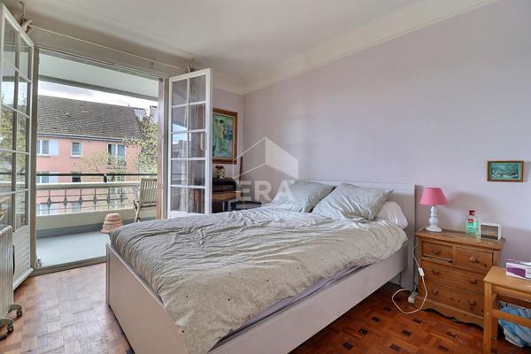 Appartement t2 hyper centre colombes 41m2 balcon