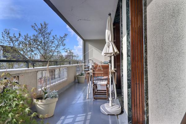 Appartement t2 hyper centre colombes 41m2 balcon