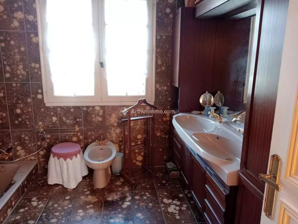 Vente Maison 7 pièces 168 m2 à Javron-les-Chapelles