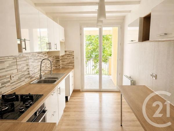 Appartement T4 à vendre  4 pièces - 79,70 m 2   CUGNAUX  - 31