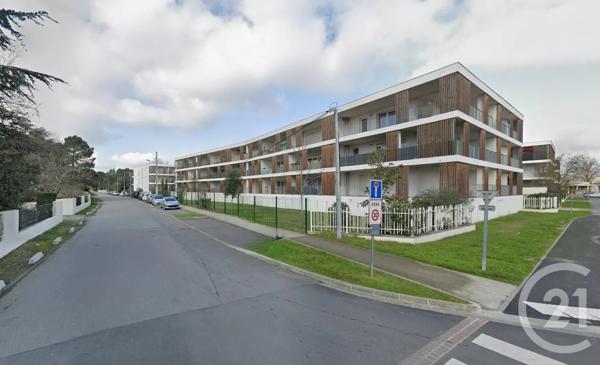 Appartement T4 à vendre  4 pièces - 79,70 m 2   CUGNAUX  - 31