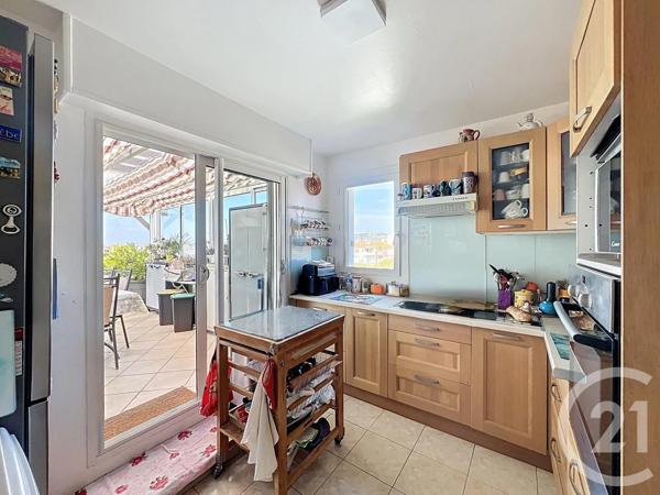 Appartement T5 à vendre  4 pièces - 93,28 m 2   LE CAP D AGDE  - 34