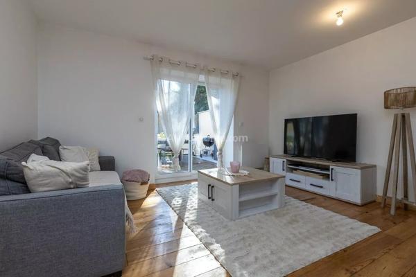 Vente                                                      Maison
                        
                     4 pièces                      115 m2                     à Belley