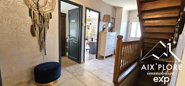 VILLA EXCEPTIONNELLE 175M2 AVEC PISCINE ET DEPENDANCES