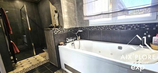 VILLA EXCEPTIONNELLE 175M2 AVEC PISCINE ET DEPENDANCES