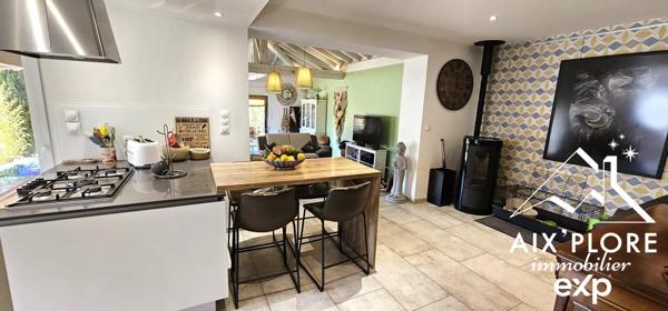 VILLA EXCEPTIONNELLE 175M2 AVEC PISCINE ET DEPENDANCES