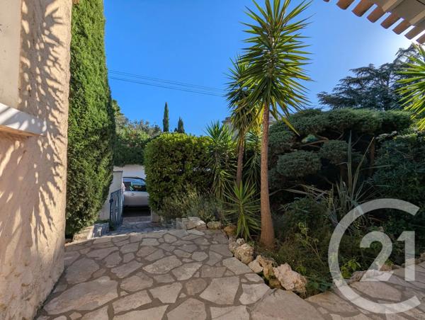 Maison à vendre  8 pièces - 169 m 2   BEZIERS  - 34