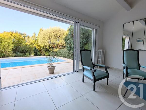 Maison à vendre  8 pièces - 169 m 2   BEZIERS  - 34