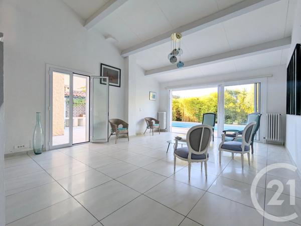 Maison à vendre  8 pièces - 169 m 2   BEZIERS  - 34
