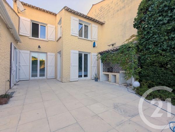 Maison à vendre  8 pièces - 169 m 2   BEZIERS  - 34