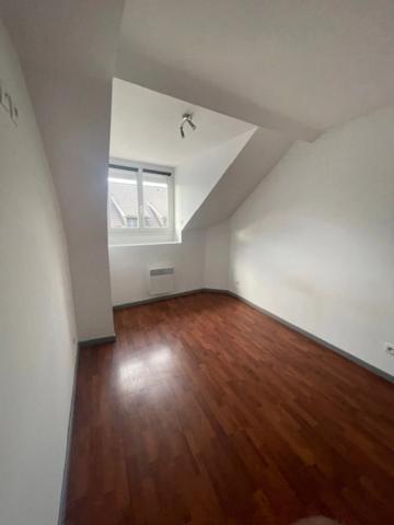 Dpt Hautes Pyrénées (65), à vendre LOURDES immeuble