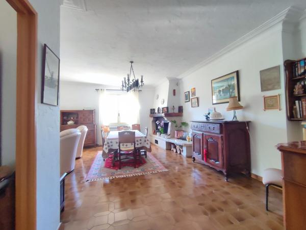 Maison à vendre  5 pièces - 153 m2 CHATEAUNEUF GRASSE - 06