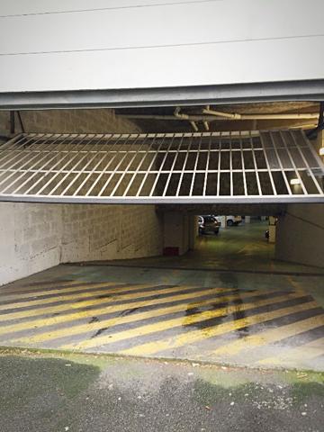 Place de parking,  
Nantes 44000