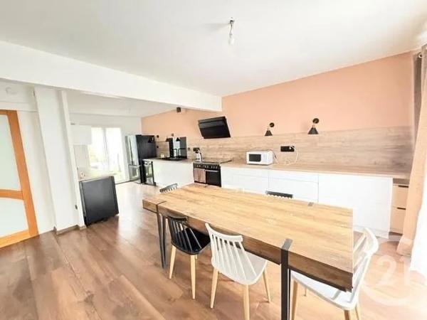 Maison à vendre  7 pièces - 152 m 2   BOURG EN BRESSE  - 01