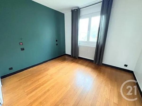 Maison à vendre  7 pièces - 152 m 2   BOURG EN BRESSE  - 01
