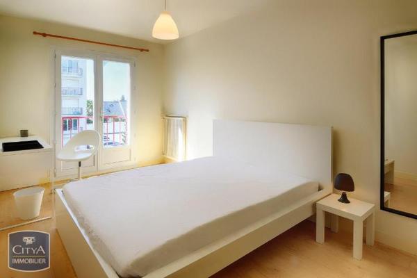 Appartement à louer 4 pièces 74.35m²