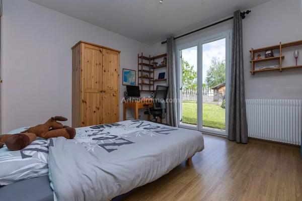 Vente Maison 4 pièces 131 m2 à Morestel