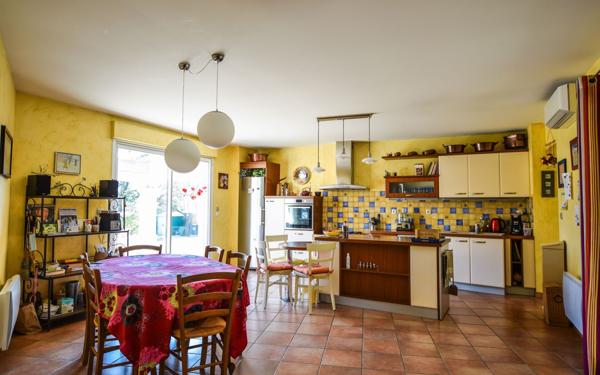 Maison à vendre    4 pièces •  Rochefort-du-Gard