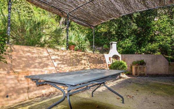 Maison à vendre    4 pièces •  Rochefort-du-Gard