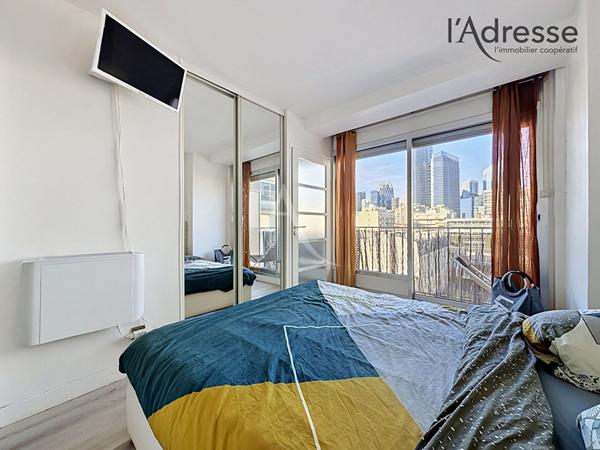 PUTEAUX/ Emeraude - Appartement 2 pièces 47m² - 12m² de Balcon - 1 Cave - 1 Parking